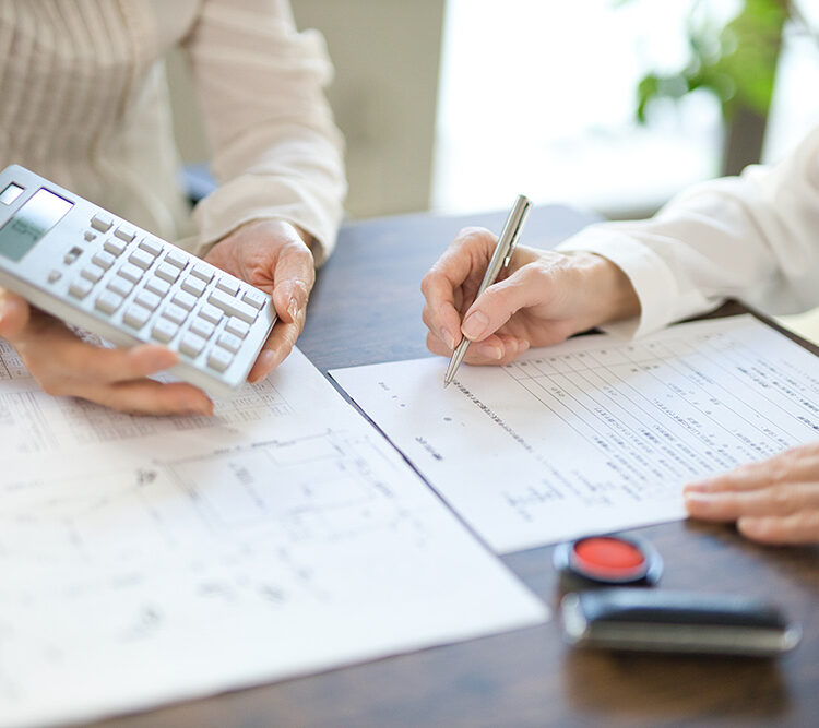 【フラット35 vs 民間ローン】メリット・デメリットの比較と住宅ローン選びのポイント